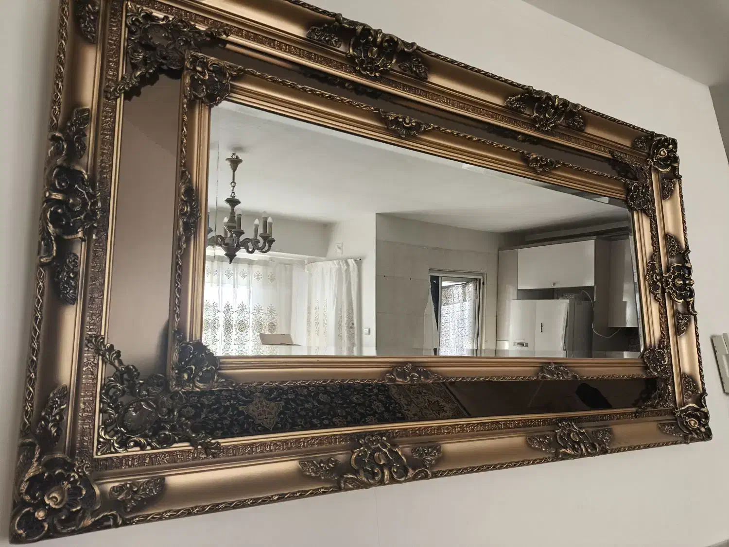 آیینه|آینه|هشتگرد, شهرک گلخانه|دیوار