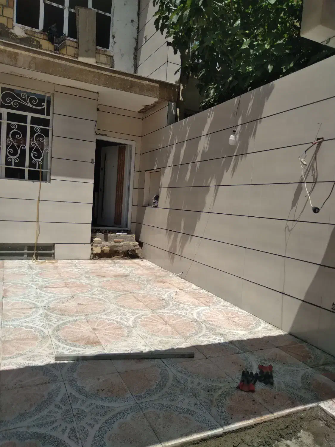 کاشی کاری سرامیک کف بدنه ونما|خدمات پیشه و مهارت|بروجرد, |دیوار