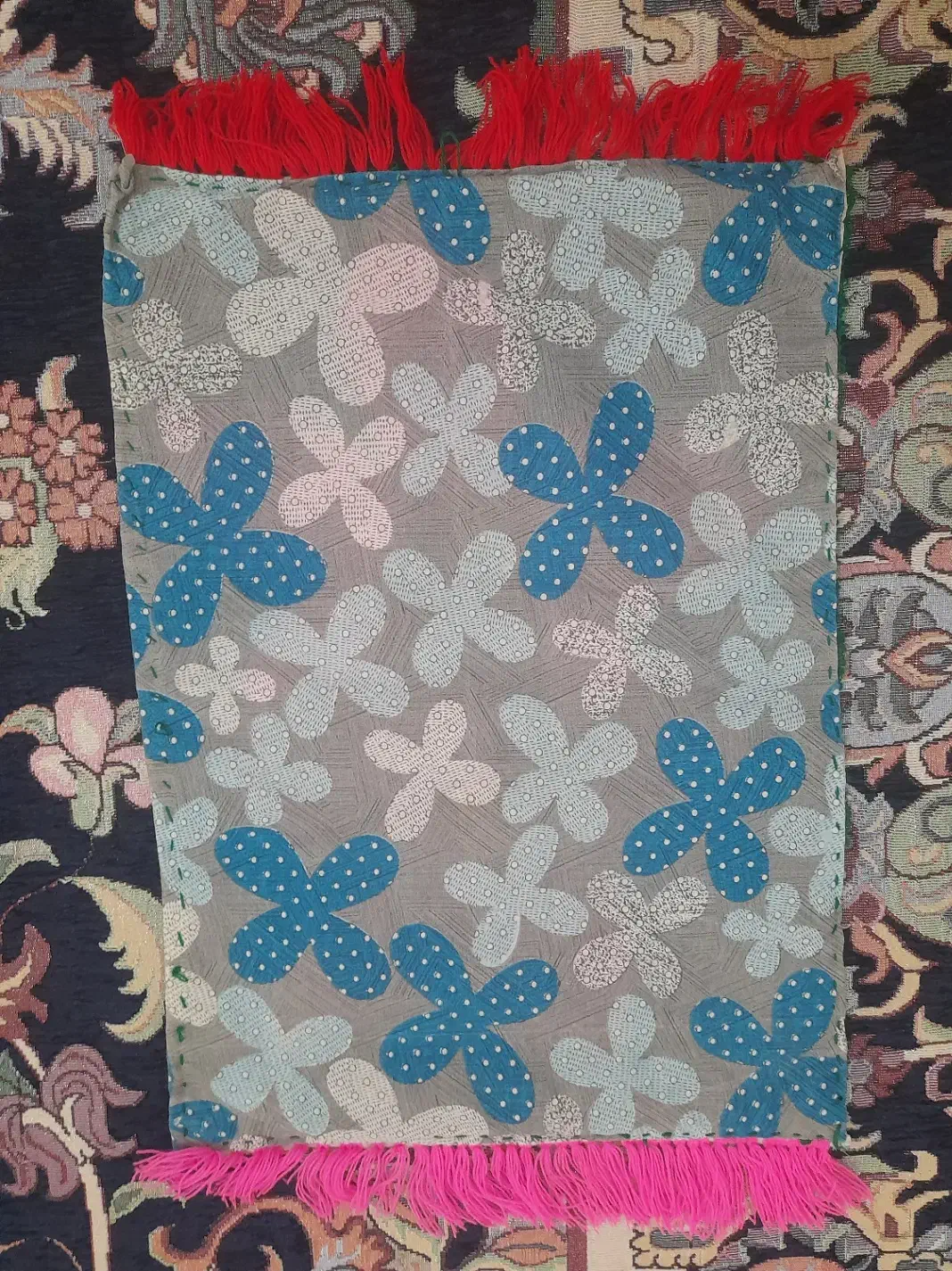 پادری بافته‌شده از کاموا|پادری|جرگلان, |دیوار