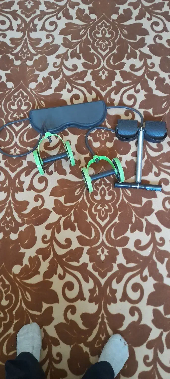 دستگاه ورزشی خانگی در حد نو قیمت ۲۵۰۰۰۰۰|تجهیزات ورزشی|اسدآباد, |دیوار