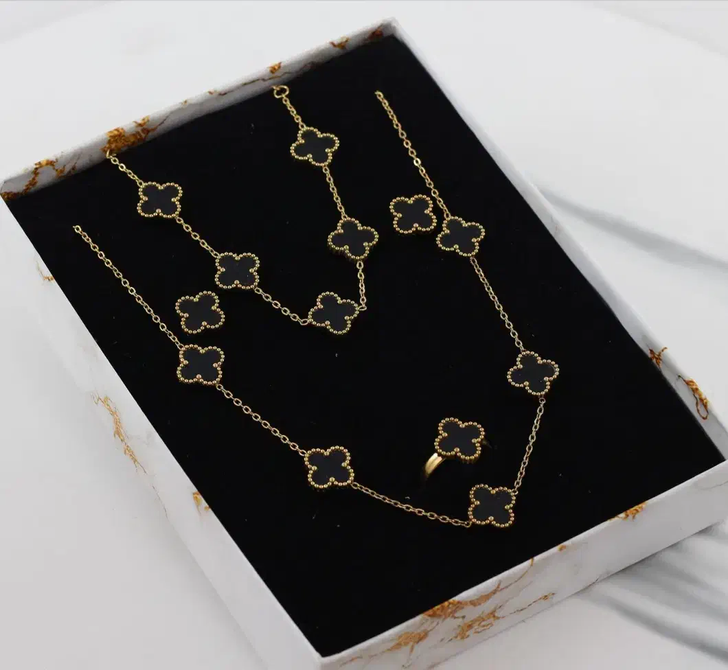 اکسسوری گردنبند|بدلیجات|آبیک, |دیوار