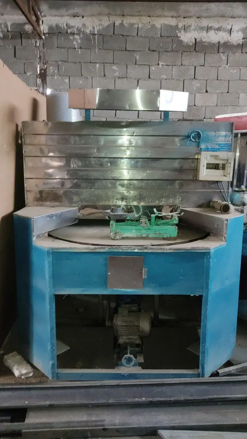 دستگاه نانوایی|فروشگاه و مغازه|چهارباغ, |دیوار