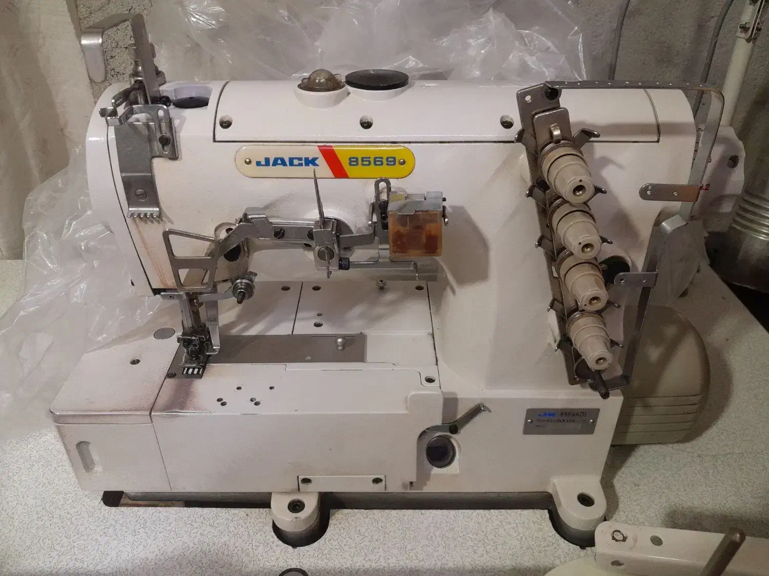 سه کله چرخ صنعتی در حد دینام سرخود به فروش میرسد.|چرخ خیاطی و ریسندگی|فامنین, |دیوار