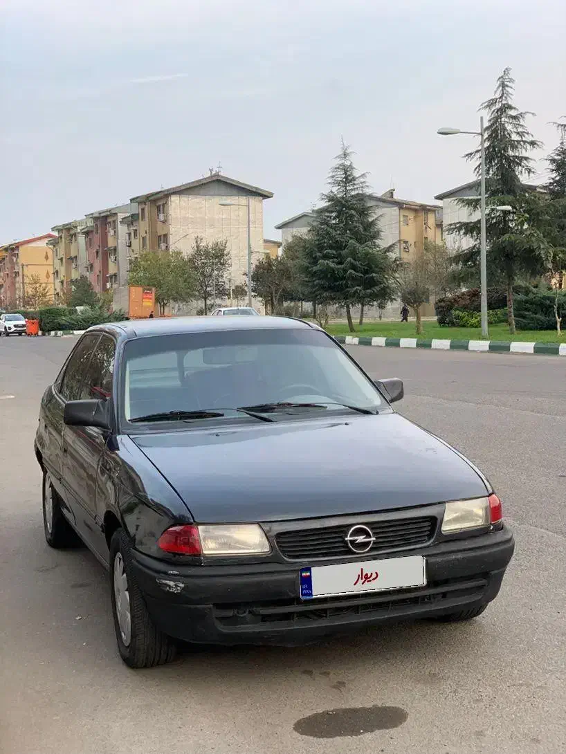 اپل آسترا مشکی|خودرو سواری و وانت|رشت, باهنر|دیوار