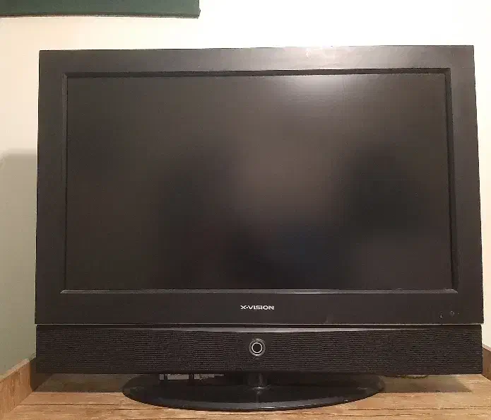تلویزیون ایکس ویژن ۳۲ اینچ|تلویزیون و پروژکتور|تهران, جمال‌زاده|دیوار