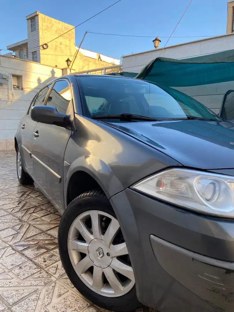 مگان ۲۰۰۰ مدل ۱۳۹۱  اتومات|خودرو سواری و وانت|فردیس, شهرک شهید حسینی|دیوار