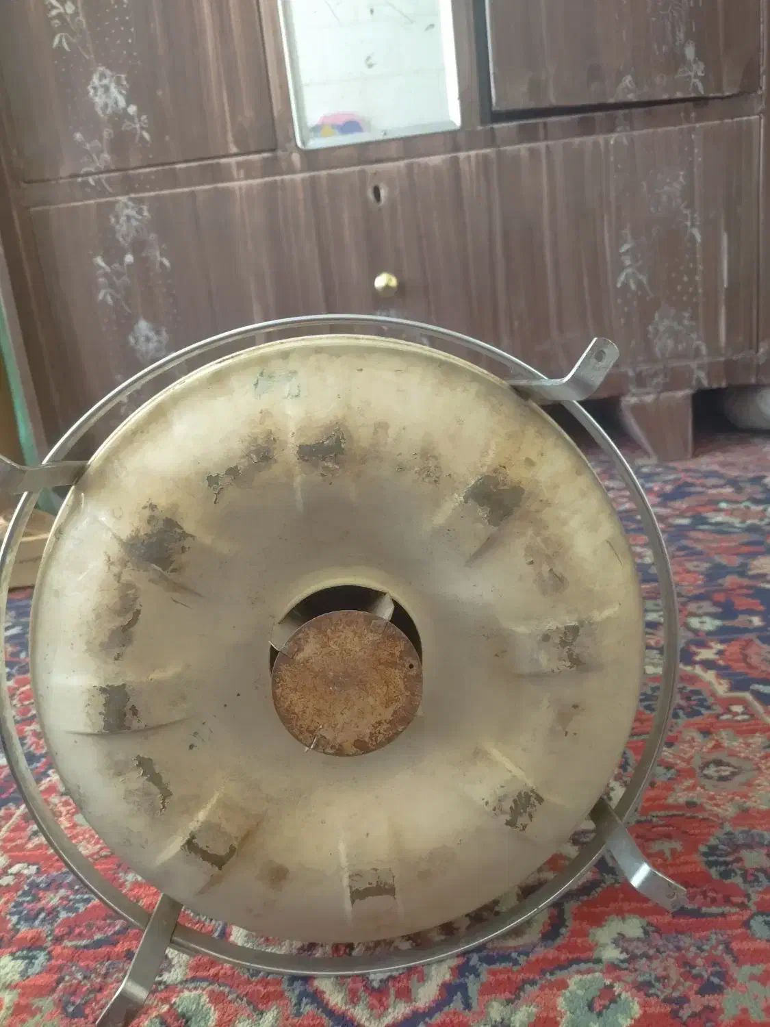 چراغ علاالدین نفتی|بخاری، هیتر، شومینه|آباده, |دیوار