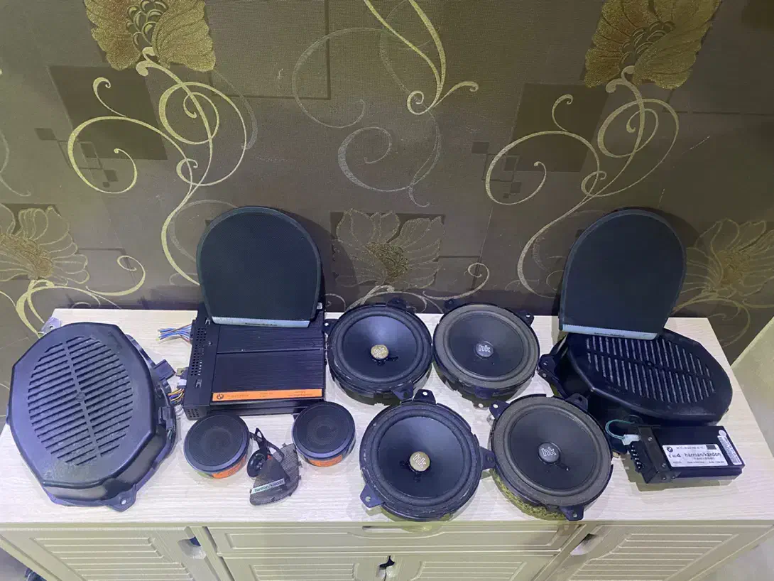 سیستم صوتی هارمن کاردن بی ام و Bmw E46|قطعات یدکی و لوازم جانبی|تهران, آسمان|دیوار