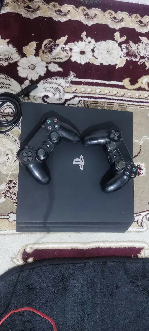ps4 pro کم کار و سالم|کنسول، بازی ویدئویی و آنلاین|مشهد, انصار|دیوار
