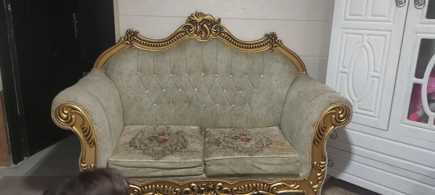 مبل نیمه سلطنتی|مبلمان خانگی و میز عسلی|مشهد, کوشش|دیوار