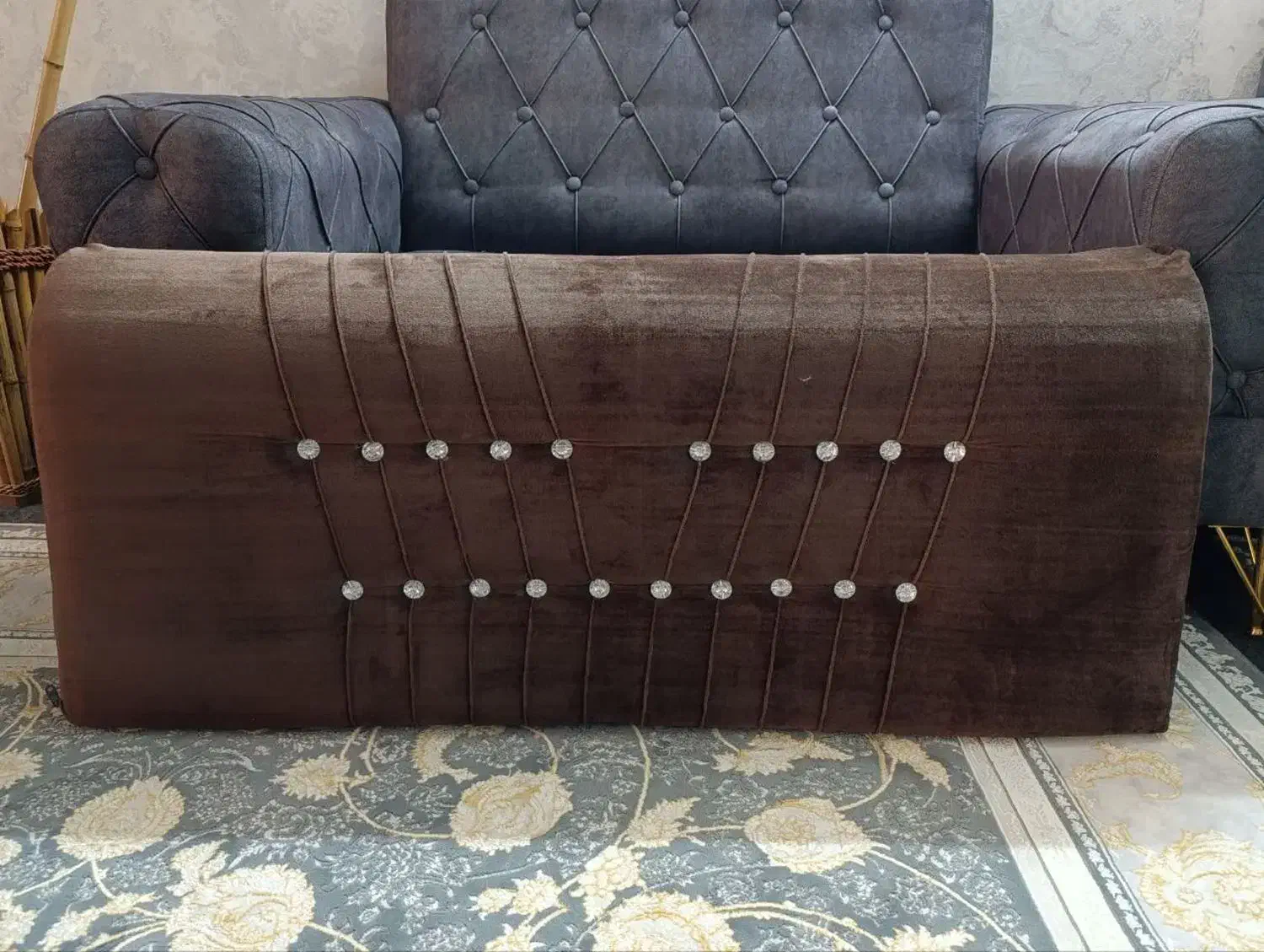 پشتی ۲عدد|پشتی|پاکدشت, پاکدشت (مامازند)|دیوار