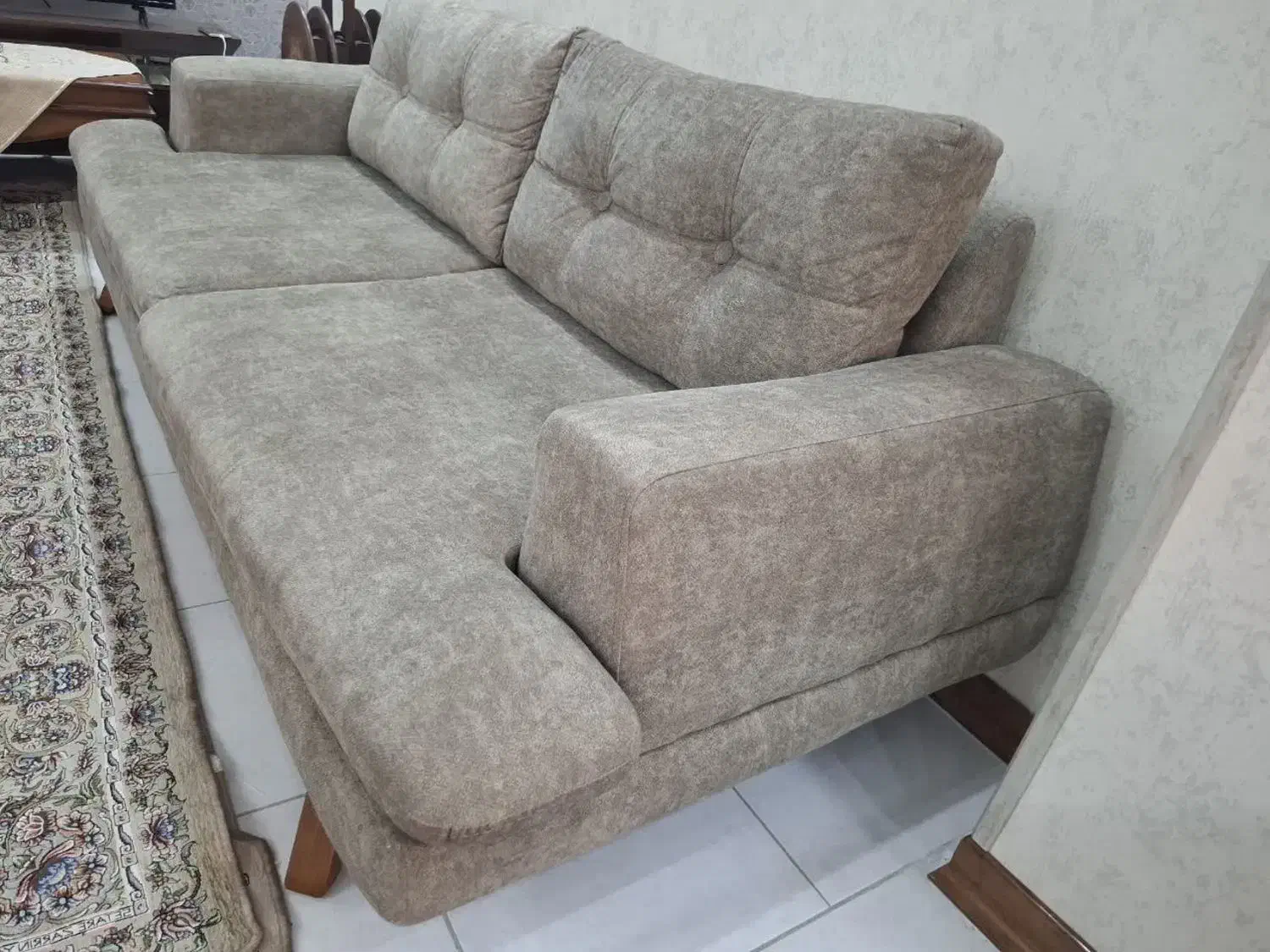 کاناپه سه نفره راحتی|مبلمان خانگی و میز عسلی|اسلامشهر, شهرک سعیدیه|دیوار