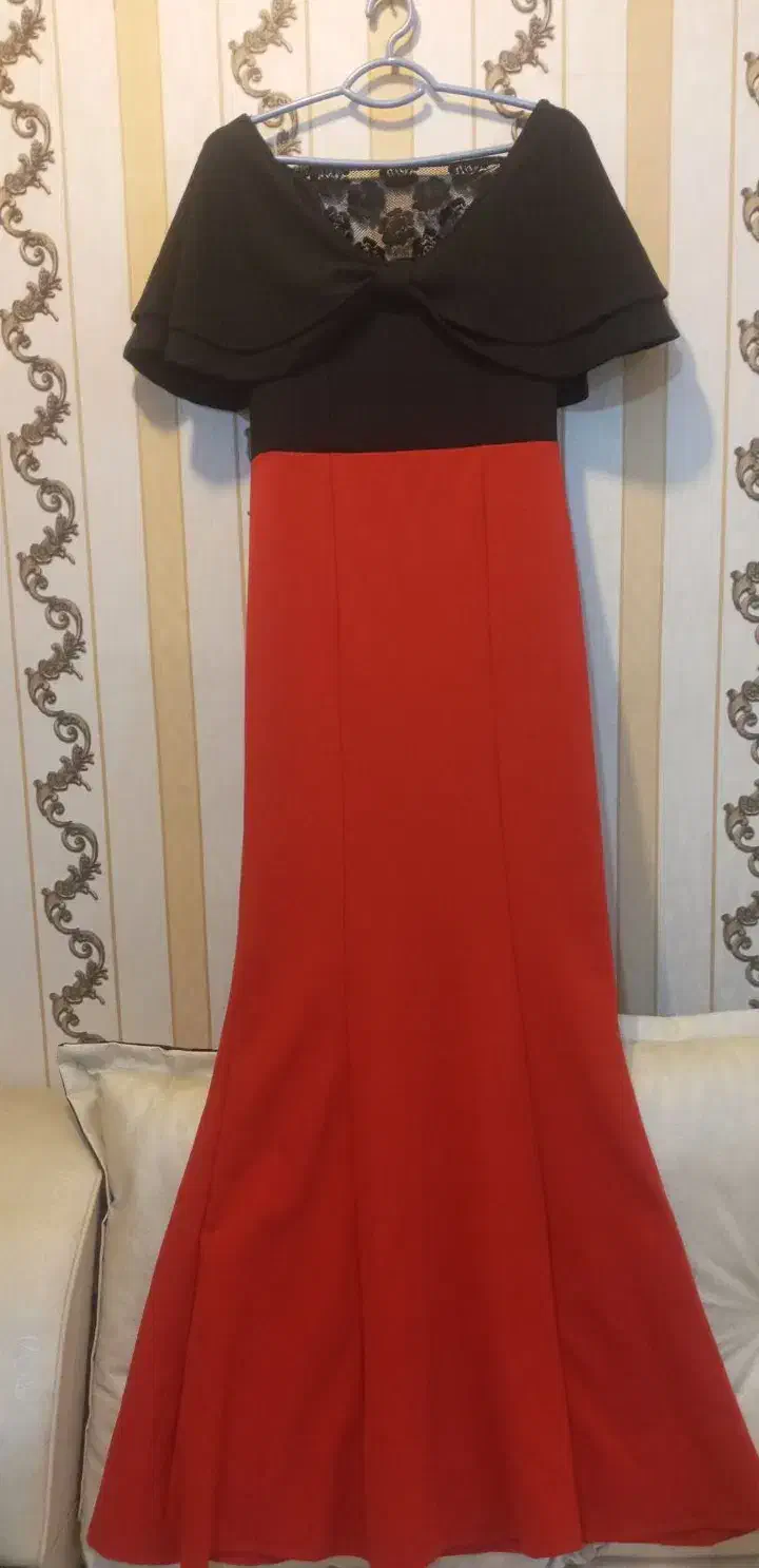 لباس مجلسی|لباس|دوگنبدان, |دیوار