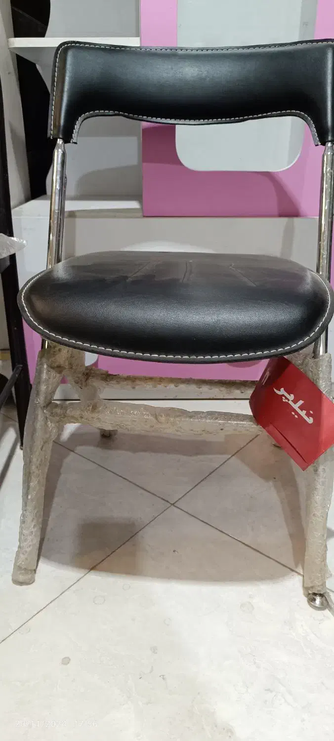 تعدادی لوازم منزل فروشی|صندلی و نیمکت|اردکان, |دیوار