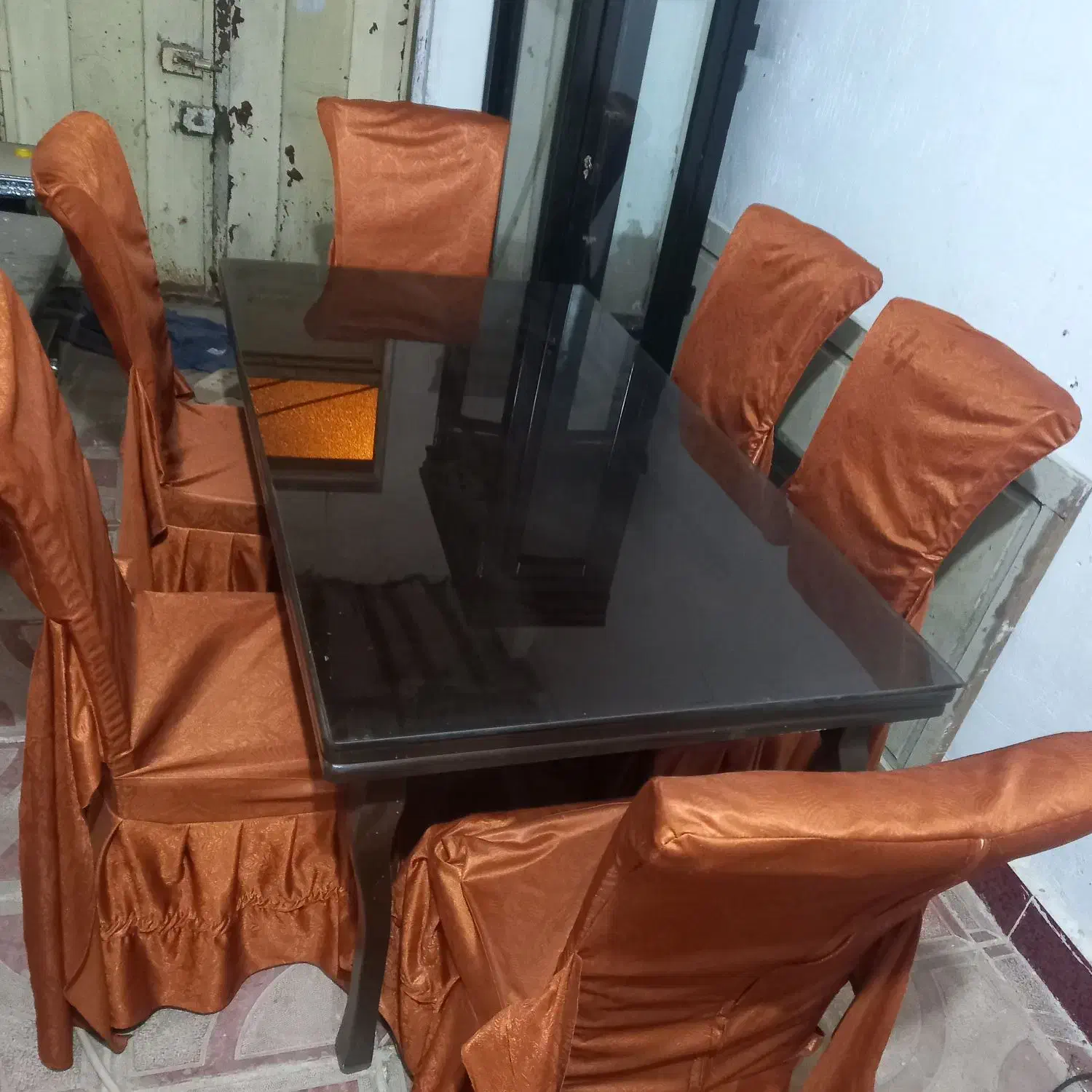 میز غذا خوری|میز و صندلی غذاخوری|مرند, |دیوار