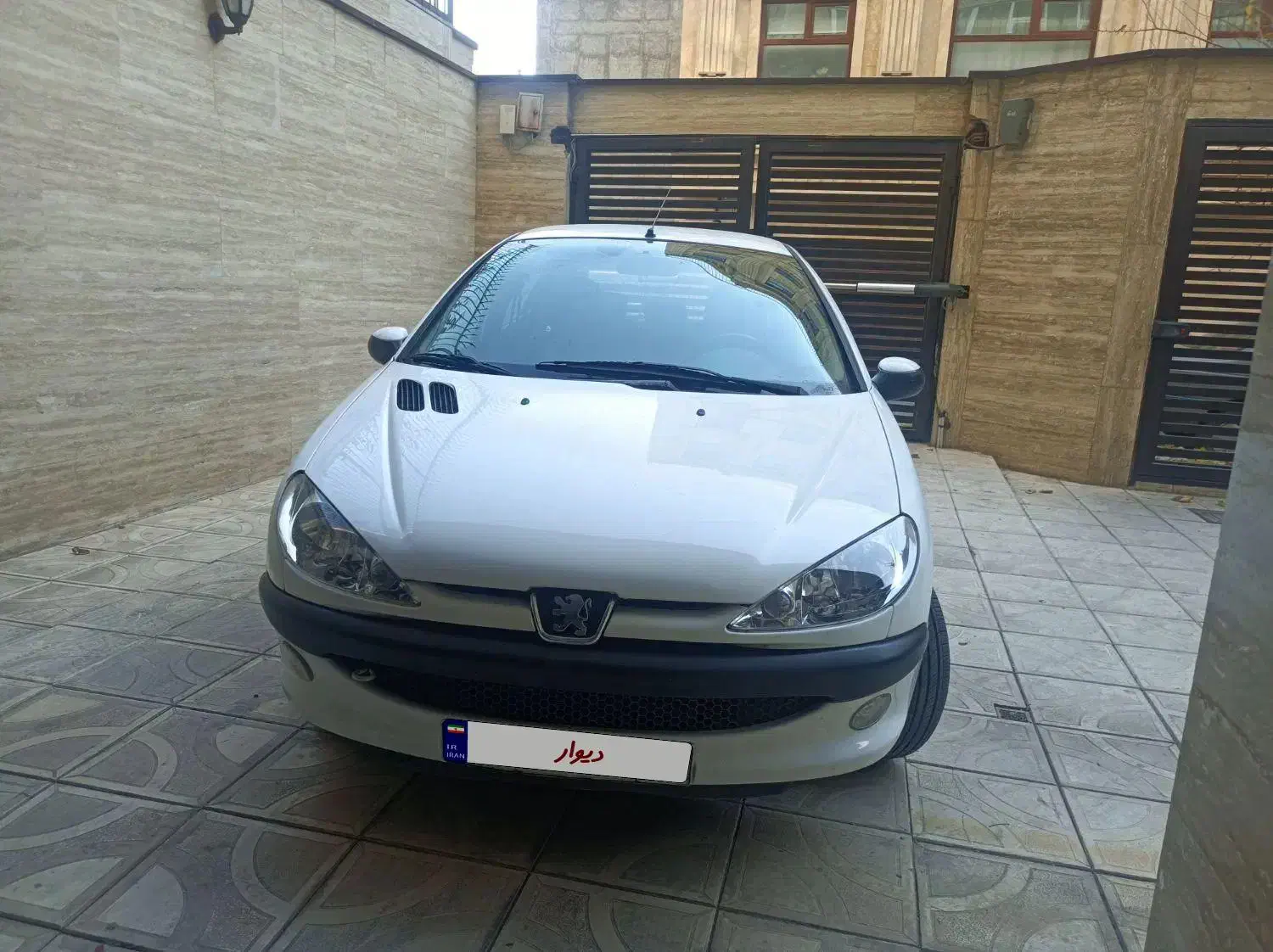 پژو ۲۰۶ تیپ 5|خودرو سواری و وانت|تبریز, |دیوار