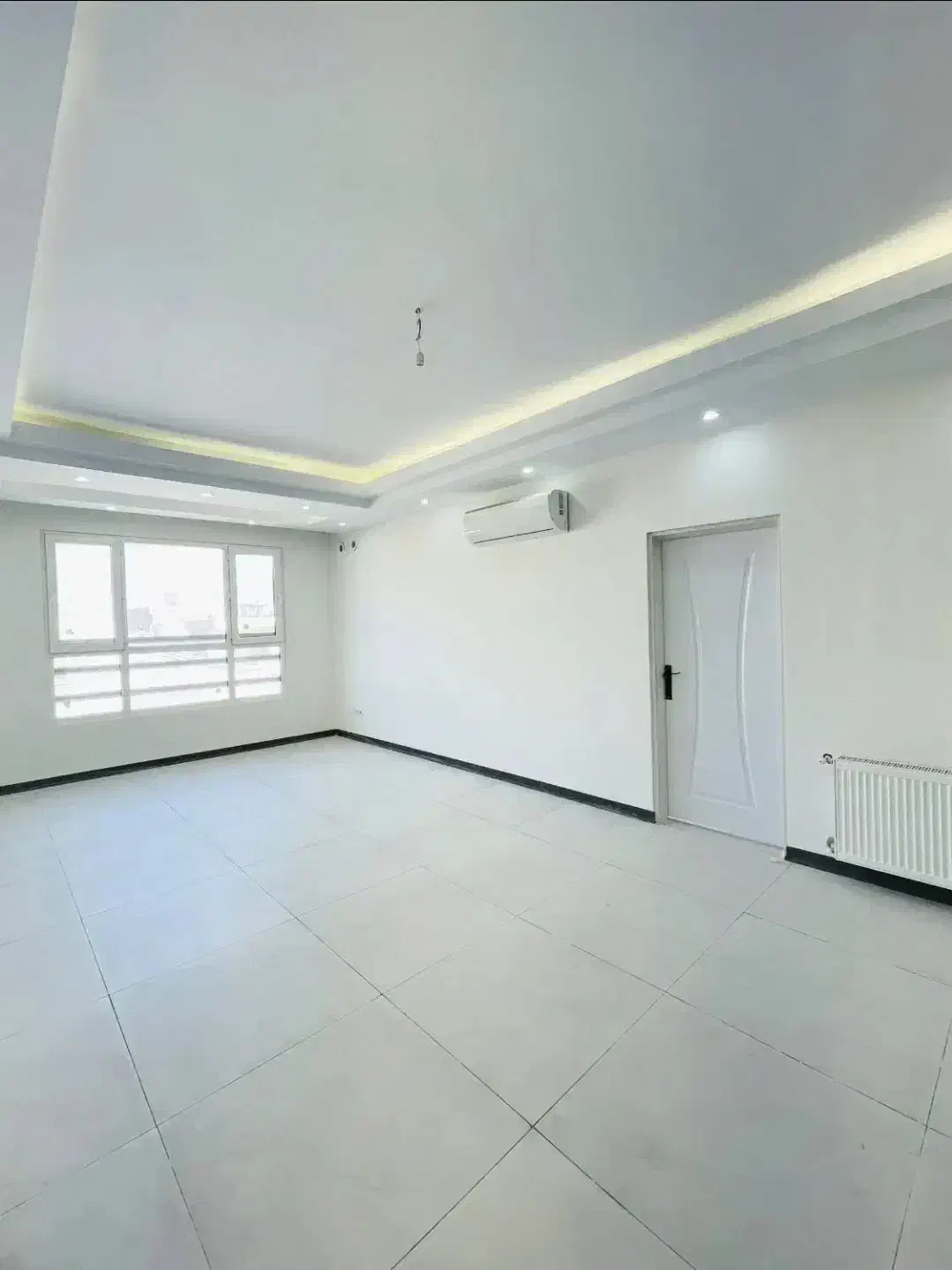 95متر خام آسانسور فردیس ۱۲۰۰ وام روی سندش هست|فروش آپارتمان|کرج, باغستان|دیوار