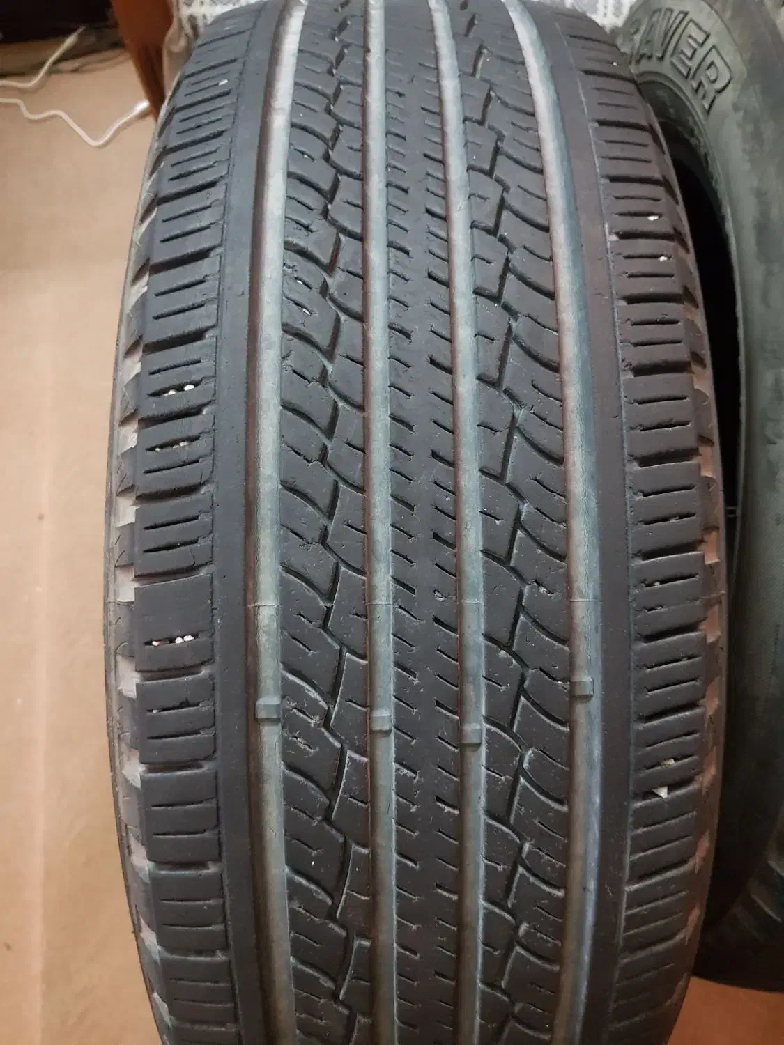 ۴ حقله لاستیک 235-65R17|قطعات یدکی و لوازم جانبی|اصفهان, جلالیه|دیوار