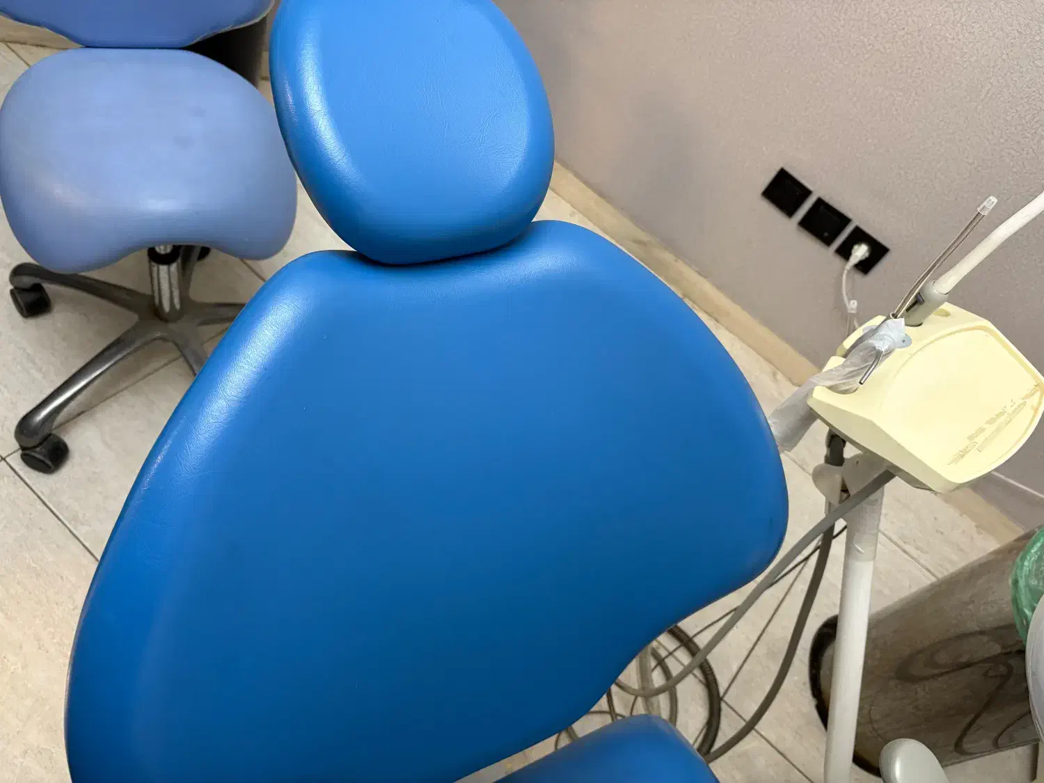 یونیت دندانپزشکی|پزشکی|ساری, |دیوار