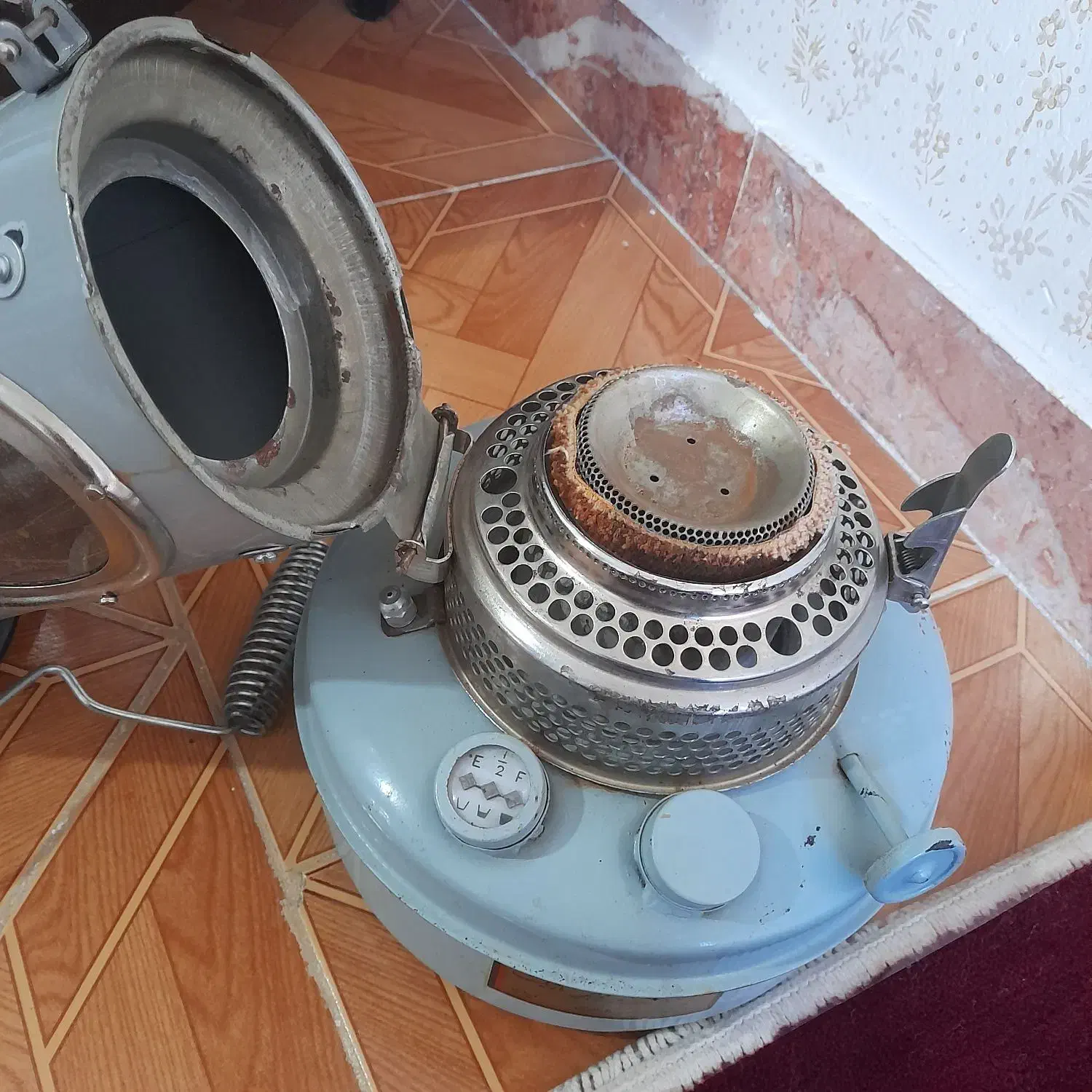 علاالدین عتیقه 80سال قدمت|کلکسیون اشیاء عتیقه|اردبیل, |دیوار