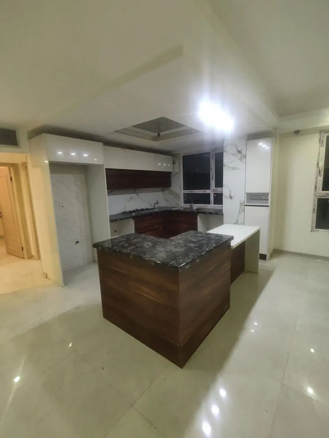 تهرانپارس غرب باقری 100متر 2خوابه کلیدنخورده شیک|فروش آپارتمان|تهران, تهرانپارس غربی|دیوار