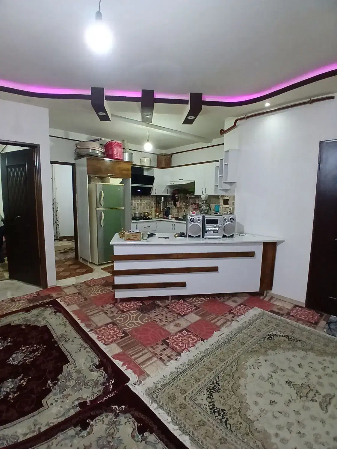 آپارتمان طبقه اول ۱۳۰متری/پارکینگ اختصاصی/تک واحده|فروش آپارتمان|رشت, پاره بیجار|دیوار