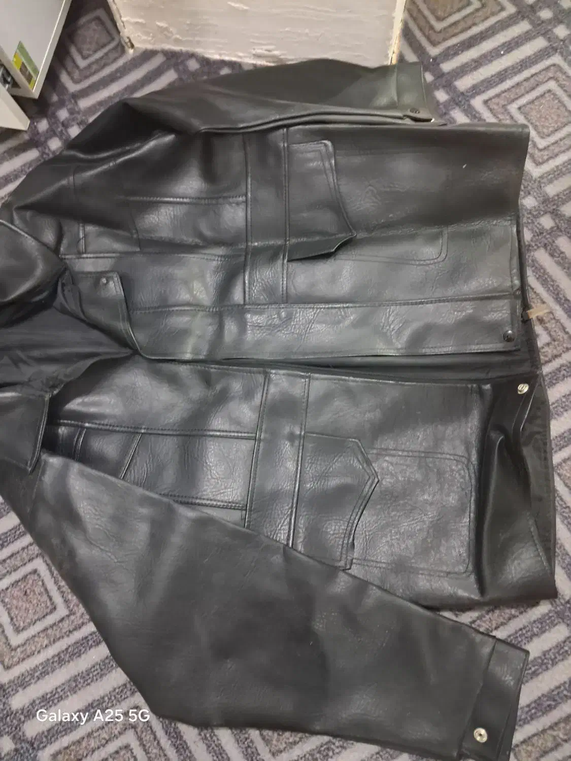 کاپشن چرم خارجی|لباس|شیروان (خراسان), |دیوار