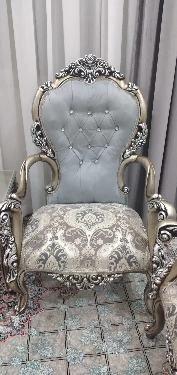 مبل سلطنتی ۷ نفره|مبلمان خانگی و میز عسلی|تهران, نعمتآباد|دیوار