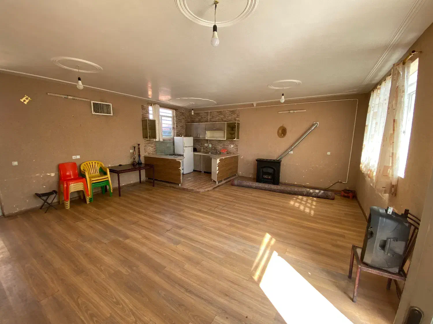 اجاره روزانه باغ ویلا|اجارهٔ کوتاهمدت ویلا و باغ|ماهان, |دیوار