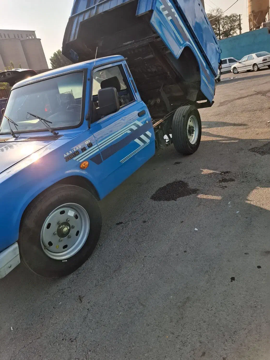 نیسان دیزل کمپرسی ۱۴۰۲ درجه ۱|خودرو سواری و وانت|ری, شهادت|دیوار