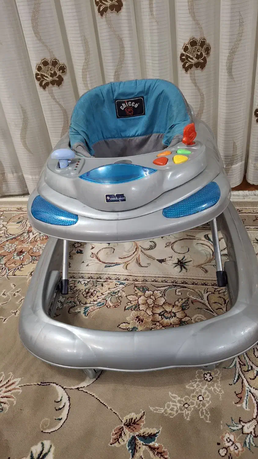 روروک|کالسکه و لوازم جانبی|شهرکرد, |دیوار