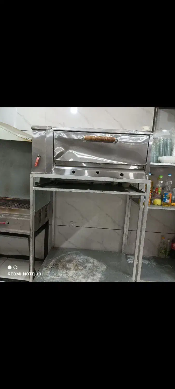 فر پیتزا|کافی‌شاپ و رستوران|یزد, |دیوار