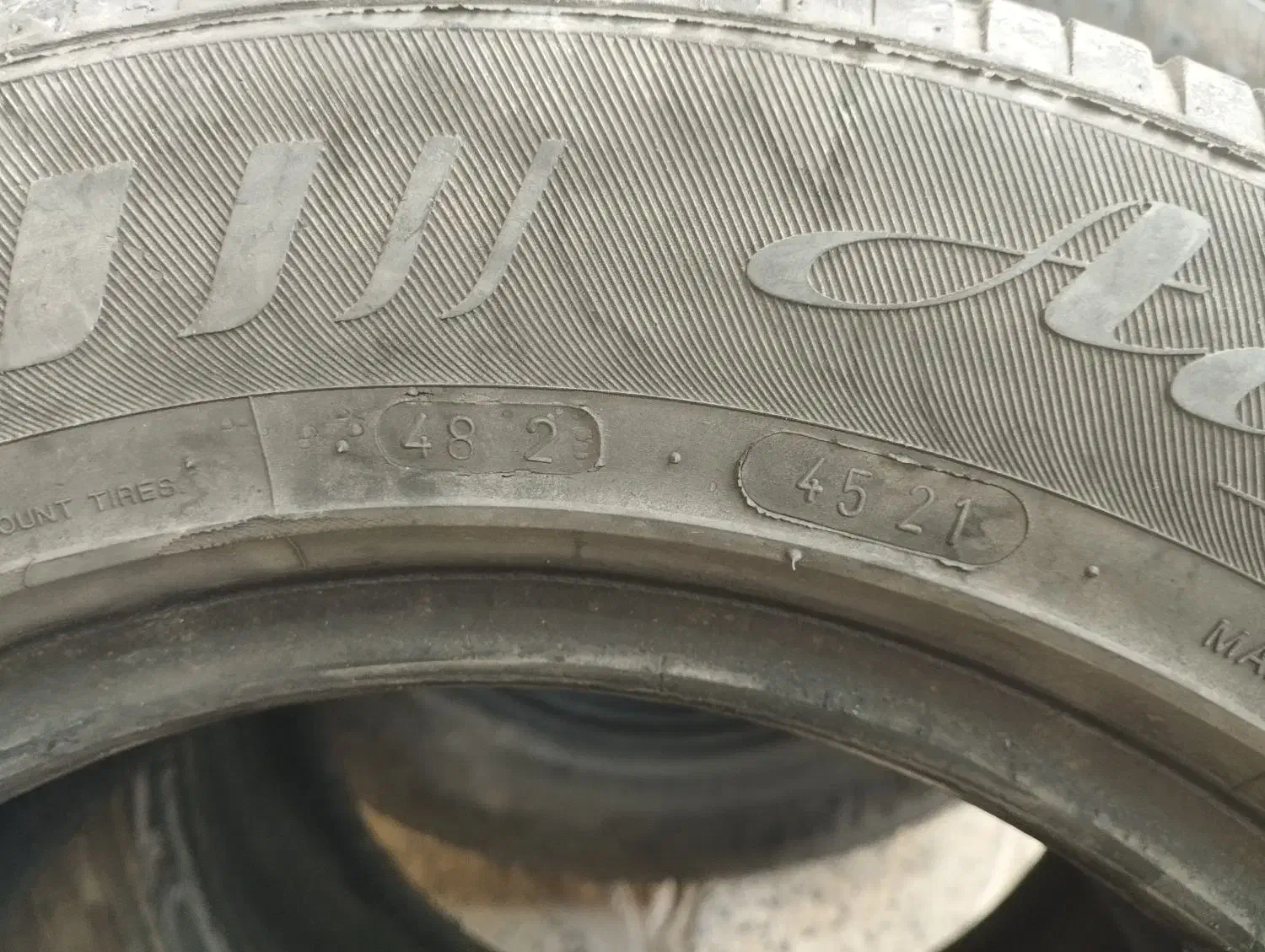 لاستیک پژو 405 چهار حلقه سایز 205/65/14 کویرتای|قطعات یدکی و لوازم جانبی|ابهر, |دیوار