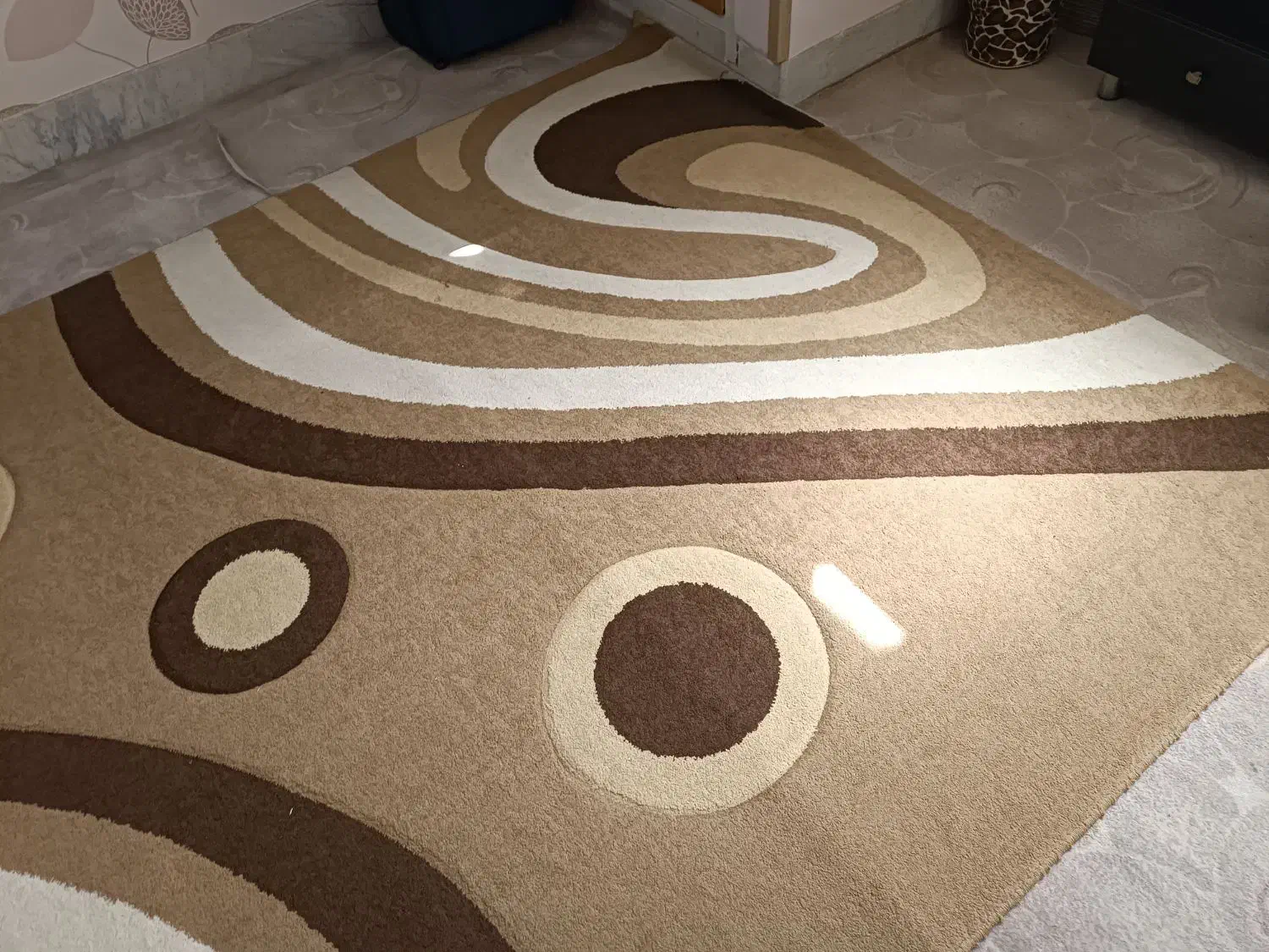 فرش فانتزی|فرش|قم, کلهری|دیوار