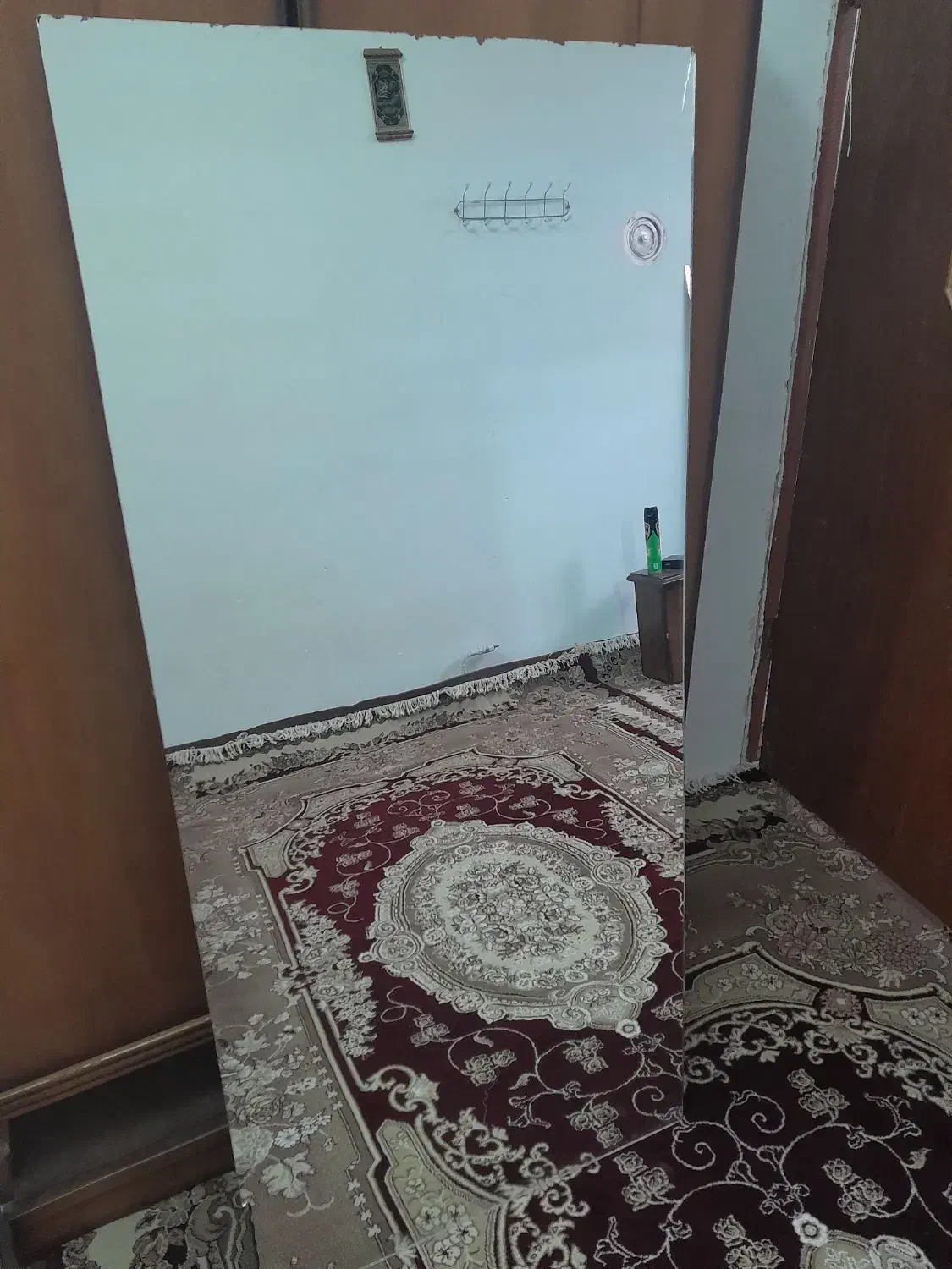 آینه قدی|آینه|خوی, |دیوار