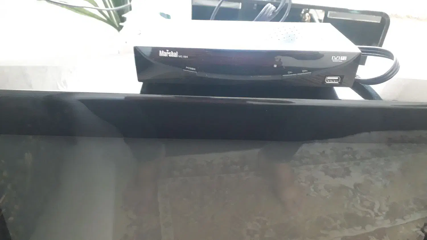 تلوزیون سامسونگ‌۲۱ ودستگاه دیجیتال|تلویزیون و پروژکتور|شاهرود, |دیوار