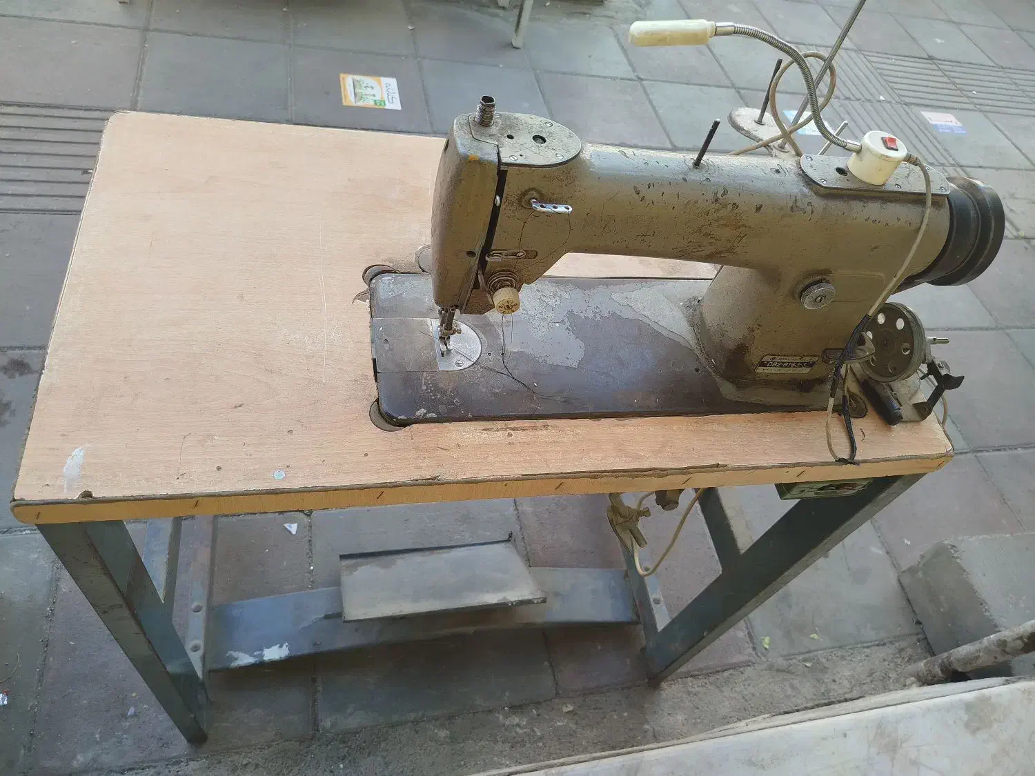 چرخ خیاطی ذخیم دوز|چرخ خیاطی و ریسندگی|اسلام‌شهر, شهرک محمدیه|دیوار