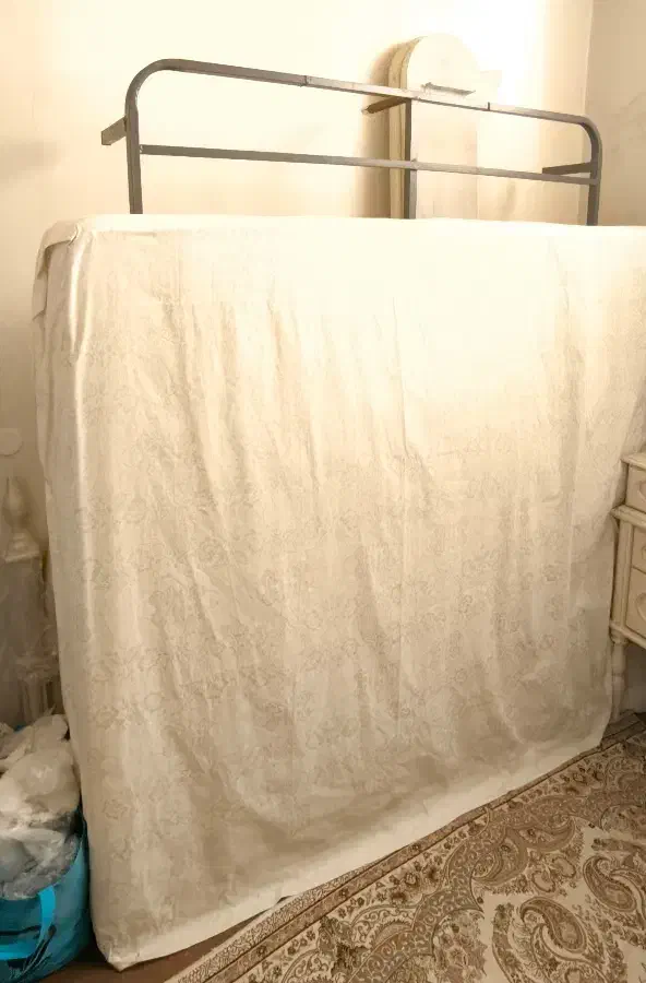 تخت چوبی|تخت و سرویس خواب|قم, چهل درخت|دیوار