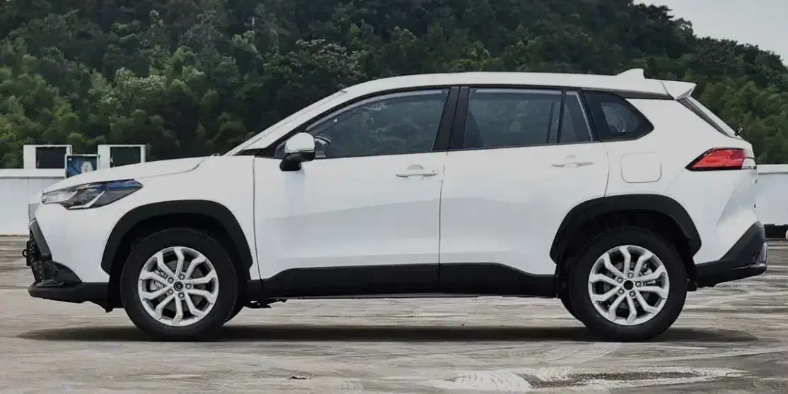 تویوتا کرولا کراس هیبرید|خودرو سواری و وانت|تهران, تجریش|دیوار