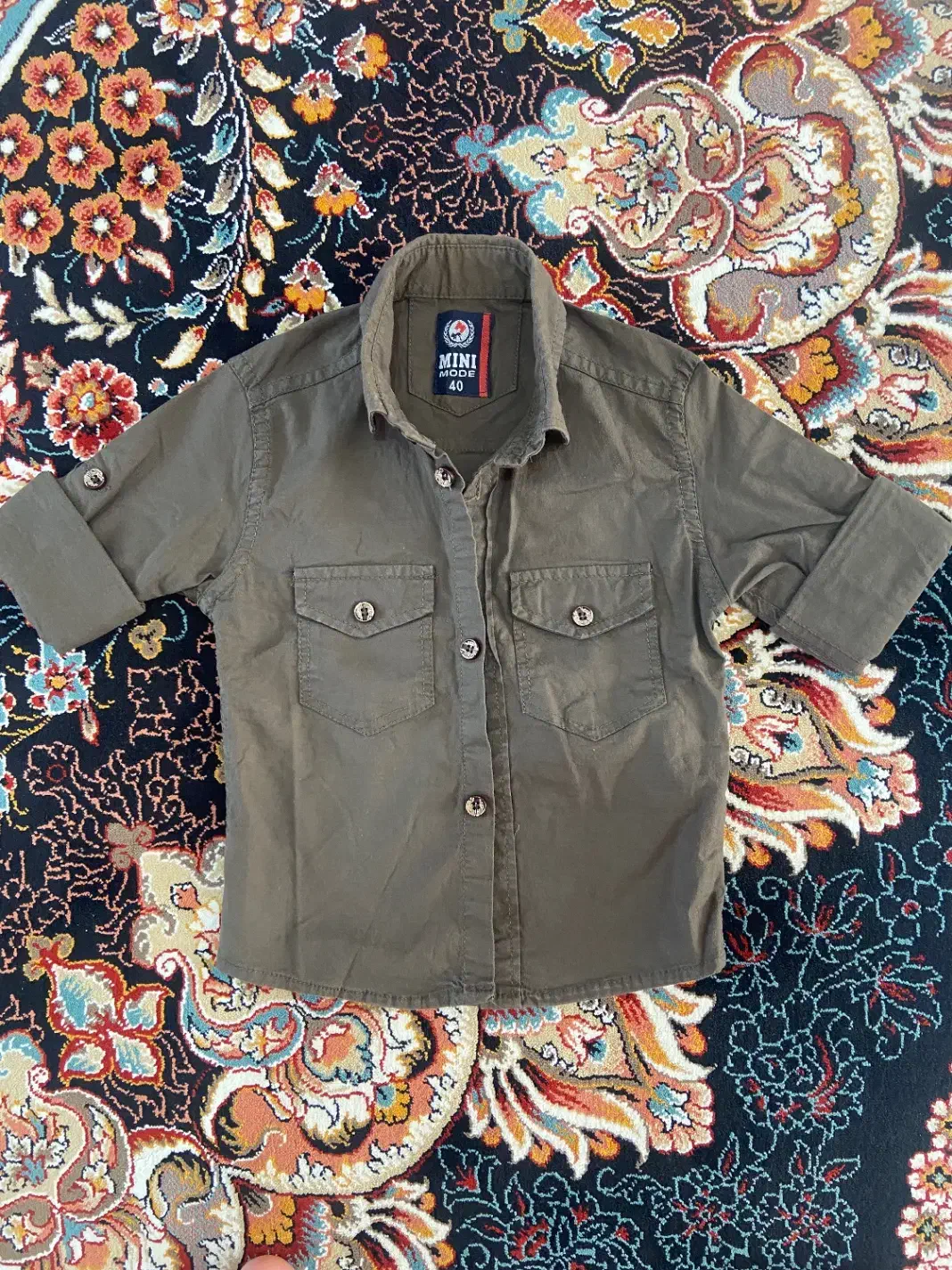 تعدادی لباس بچه بندرلنگه|کفش و لباس بچه|بندرلنگه, |دیوار