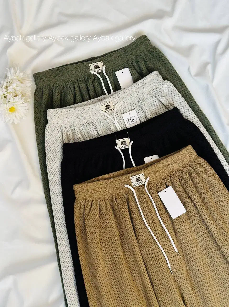 پوشاک طنین|لباس|اندیشه, اندیشه فاز ۱|دیوار