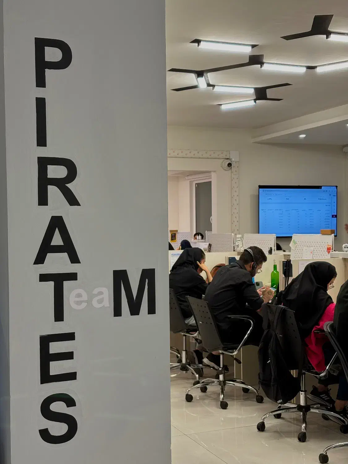 فروشنده تلفنی با حقوق +۳۰|استخدام بازاریابی و فروش|گرگان, |دیوار