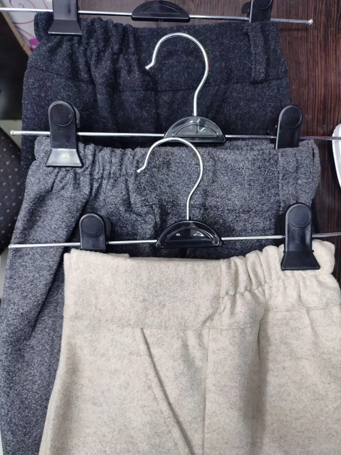 خیاط بیرون بر (مزدی دوز) شلوار زنانه نیازمندیم|استخدام صنعتی، فنی، مهندسی|تهران, والفجر (افسریه)|دیوار