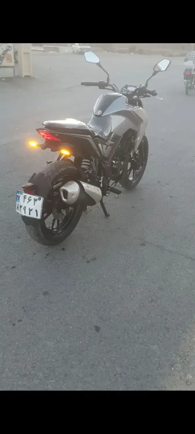 na 180|موتورسیکلت|تهران, فردوسی|دیوار