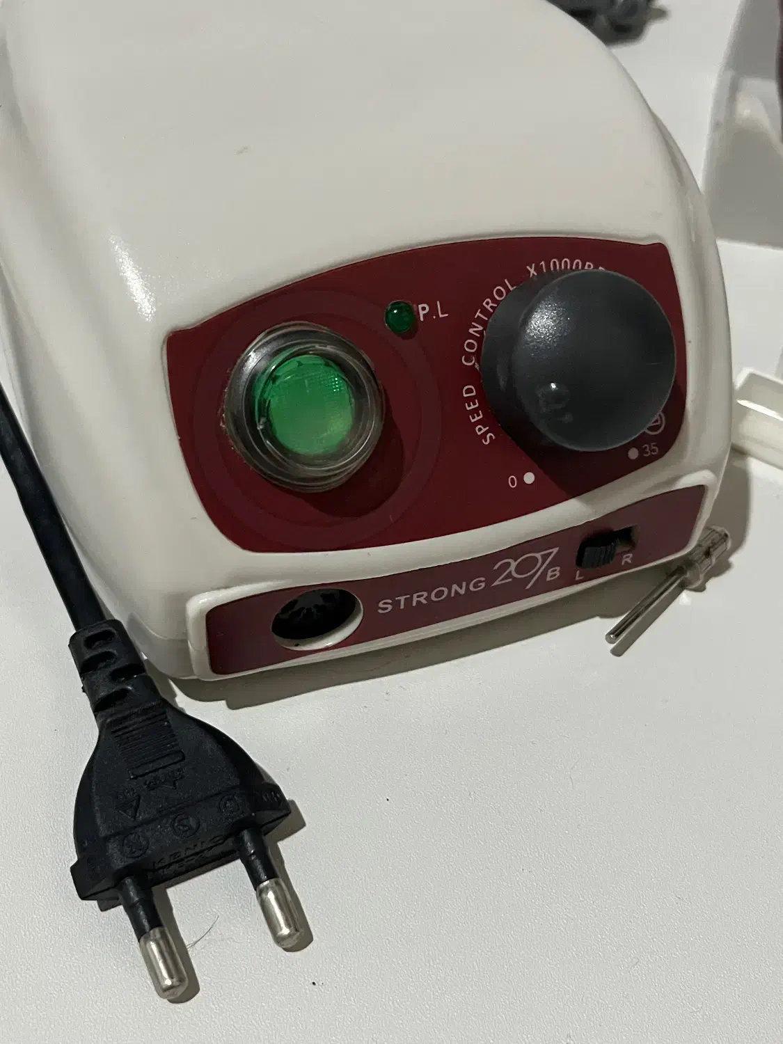 سوهان برقی استرانگ 207|آرایشی، بهداشتی، درمانی|رشت, لاکان|دیوار