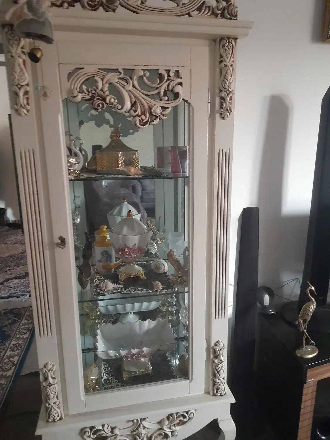 بوفه سالم و تمیز|بوفه، ویترین، کنسول|رشت, آزادگان|دیوار