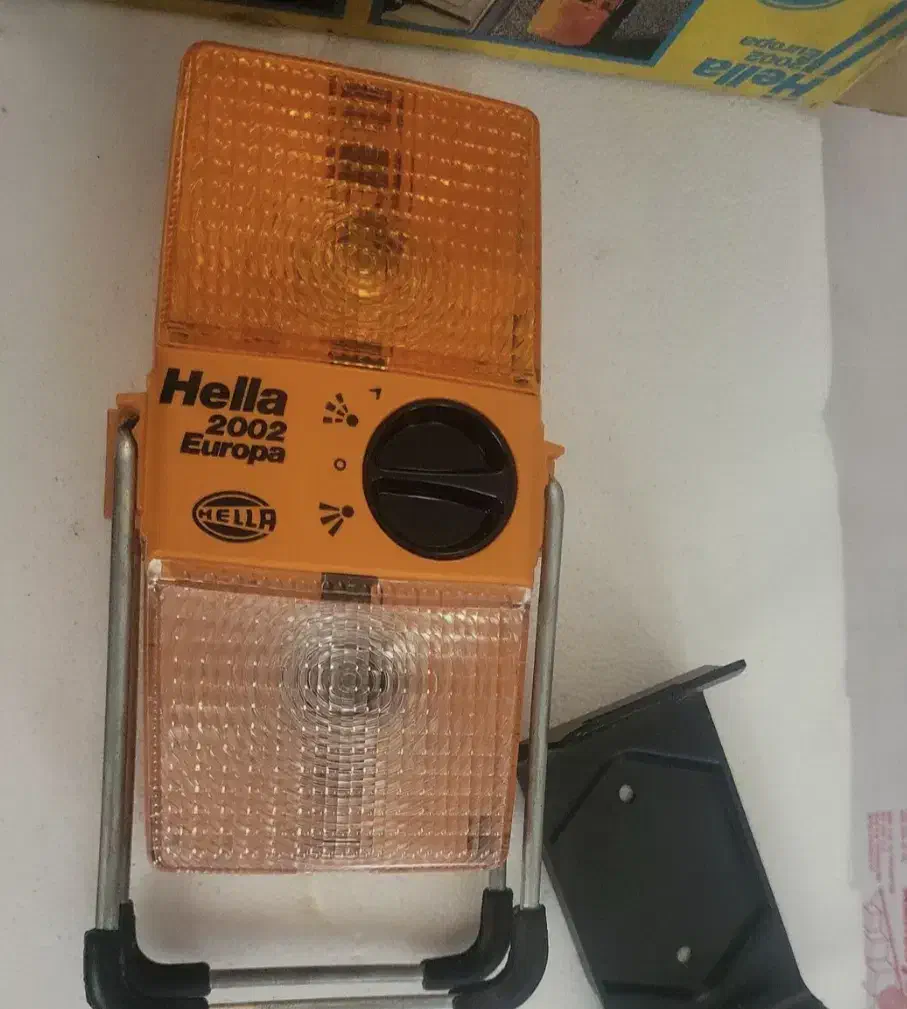 چراغ قوه قدیمی|کلکسیون اشیاء عتیقه|نور, |دیوار