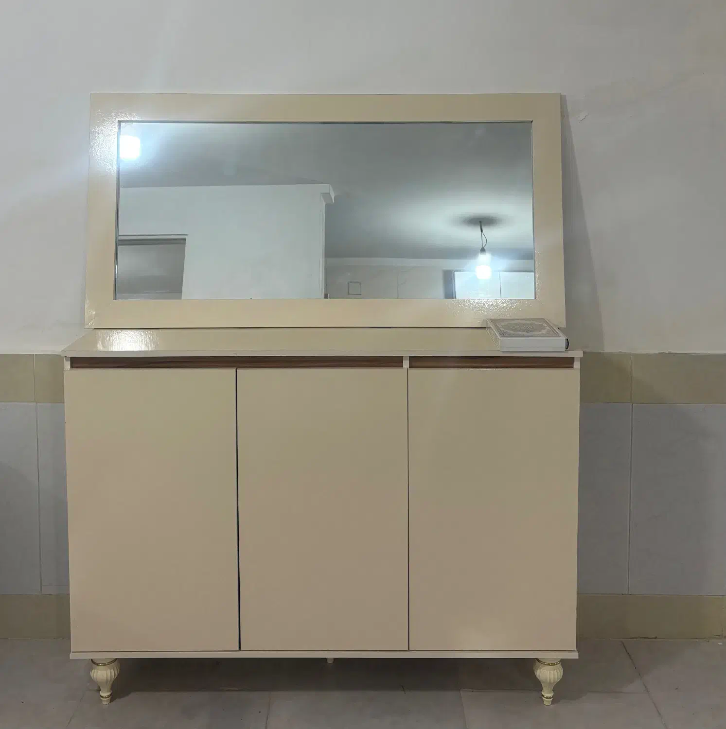 میزکنسول|بوفه، ویترین، کنسول|گرگان, |دیوار