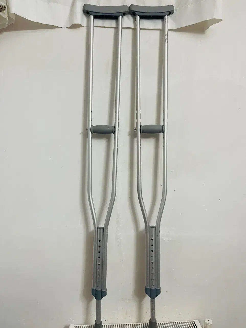 عصای طبی|آرایشی، بهداشتی، درمانی|صدرا-فارس, فاز ۱|دیوار