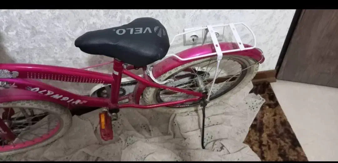 دوچرخه بیست دخترانه.|دوچرخه، اسکیت، اسکوتر|بندرعباس, |دیوار